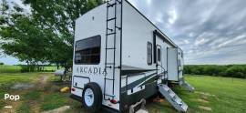 2022 Keystone Arcadia 3940LT, $ 62,000