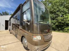 2015 Newmar Canyon Star 3953, $ 110,000