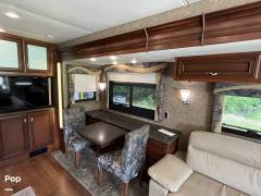 2015 Newmar Canyon Star 3953, $ 110,000