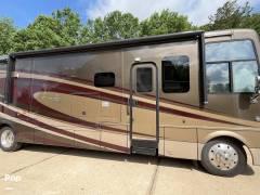 2015 Newmar Canyon Star 3953, $ 110,000