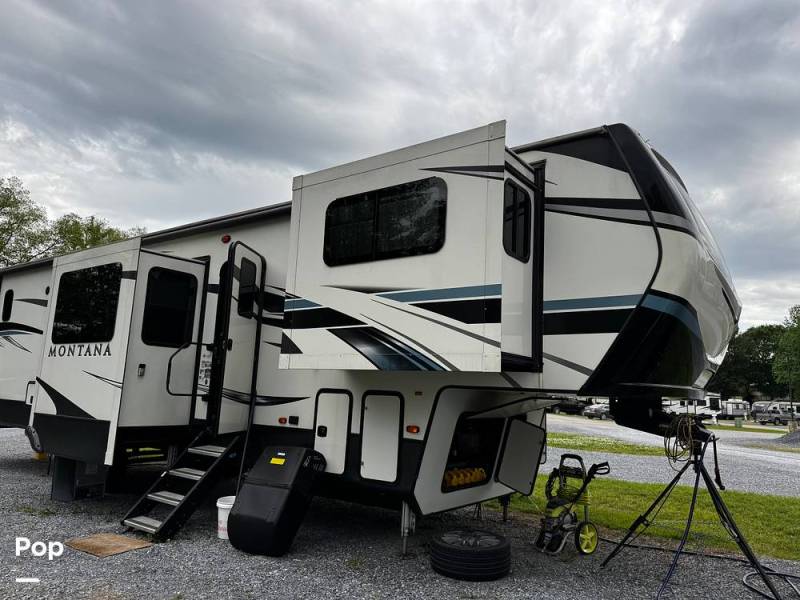 2021 Keystone Montana 3761FL, $ 51,999