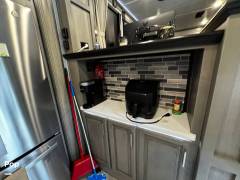 2021 Keystone Montana 3761FL, $ 51,999