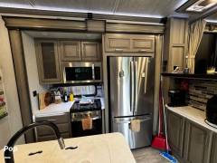 2021 Keystone Montana 3761FL, $ 51,999