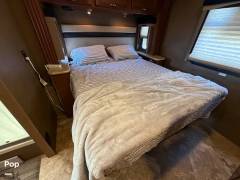2016 Thor Motor Coach A.C.E. 30.1, $ 58,900