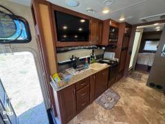 2016 Thor Motor Coach A.C.E. 30.1, $ 58,900