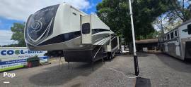 2022 DRV Mobile Suites 43 Manhattan, $ 89,500