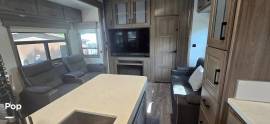 2022 DRV Mobile Suites 43 Manhattan, $ 89,500