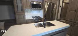 2022 DRV Mobile Suites 43 Manhattan, $ 89,500