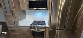 2022 DRV Mobile Suites 43 Manhattan, $ 89,500