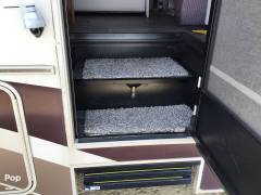 2019 Winnebago Vista 29VE, $ 65,000