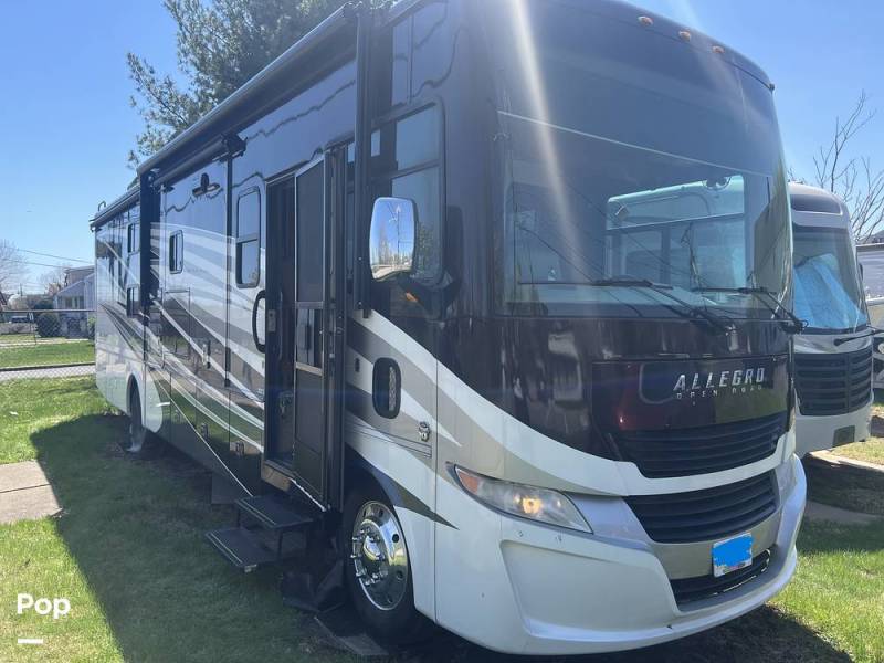 2017 Tiffin Allegro Open Road 35QBA, $ 99,000