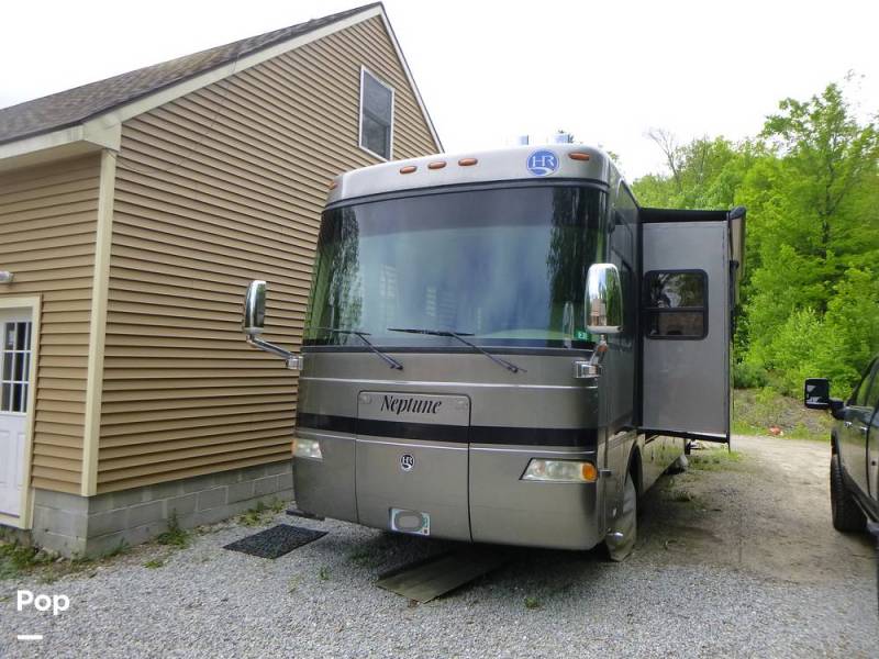 2006 Holiday Rambler Neptune 36SBT, $ 39,995