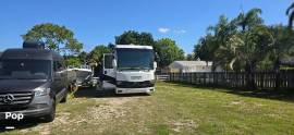 2023 Newmar Kountry Star 3717, $ 220,000
