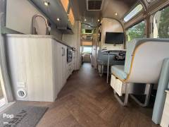 2024 Airstream International 30RB TWIN, $ 93,499