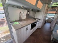 2024 Airstream International 30RB TWIN, $ 93,499