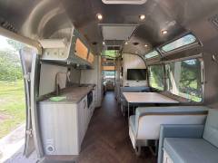 2024 Airstream International 30RB TWIN, $ 93,499