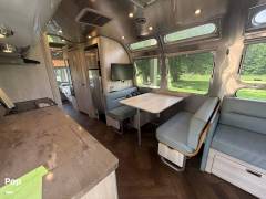 2024 Airstream International 30RB TWIN, $ 93,499