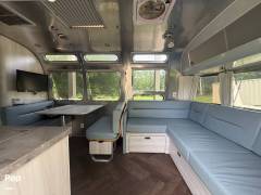 2024 Airstream International 30RB TWIN, $ 93,499