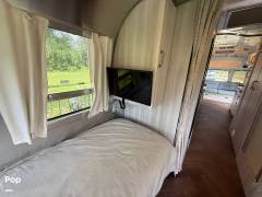 2024 Airstream International 30RB TWIN, $ 93,499