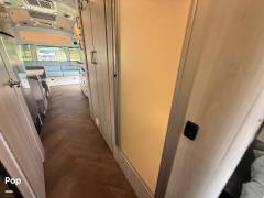 2024 Airstream International 30RB TWIN, $ 93,499