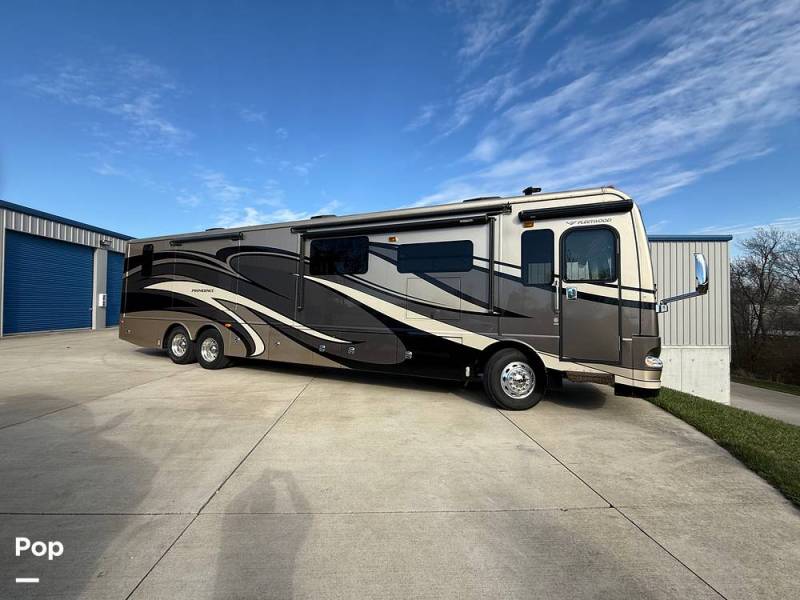 2015 Fleetwood Providence 42M, $ 159,000