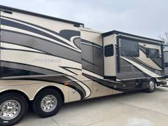 2015 Fleetwood Providence 42M, $ 159,000