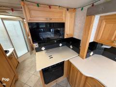 2003 Fleetwood Revolution 40C, $ 30,000