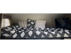 2019 Thor Motor Coach Four Winds 30D, $ 60,000