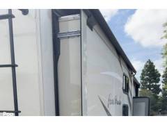 2019 Thor Motor Coach Four Winds 30D, $ 60,000
