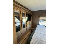 2019 Thor Motor Coach Four Winds 30D, $ 60,000