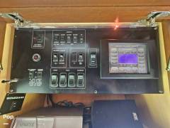 2009 Newmar Essex 4516, $ 150,000