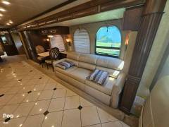 2009 Newmar Essex 4516, $ 150,000