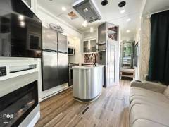 2021 Dutchmen Voltage 4205, $ 79,000