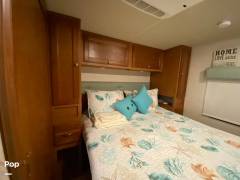 2017 Winnebago Sunstar 29VE, $ 57,500