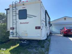 2017 Winnebago Sunstar 29VE, $ 57,500