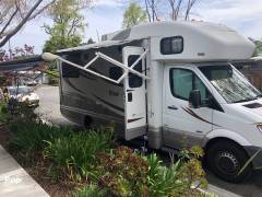 2013 Winnebago View 24J, $ 58,400