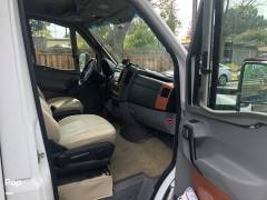 2013 Winnebago View 24J, $ 58,400