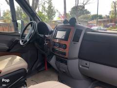 2013 Winnebago View 24J, $ 58,400