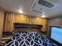 2017 Thor Motor Coach Windsport 29M, $ 57,000