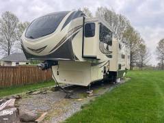 2017 Grand Design Solitude 379FLS, $ 39,900
