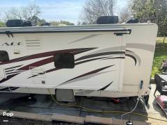 2018 Thor Motor Coach A.C.E. 32.1, $ 54,900
