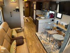 2018 Thor Motor Coach A.C.E. 32.1, $ 54,900