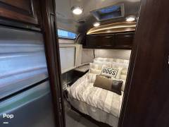 2018 Airstream Classic 33FB, $ 108,000