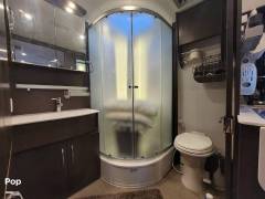2022 Leisure Travel Unity U24MB, $ 157,500