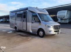 2022 Leisure Travel Unity U24MB, $ 157,500
