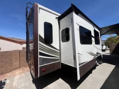2017 Heartland Bighorn 3270RS, $ 34,999