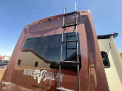 2017 Heartland Bighorn 3270RS, $ 34,999