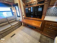 2017 Heartland Bighorn 3270RS, $ 34,999