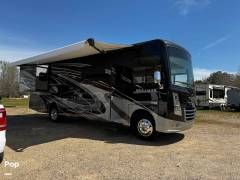 2021 Thor Motor Coach Miramar 32.2, $ 99,899