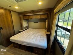 2021 Thor Motor Coach Miramar 32.2, $ 99,899
